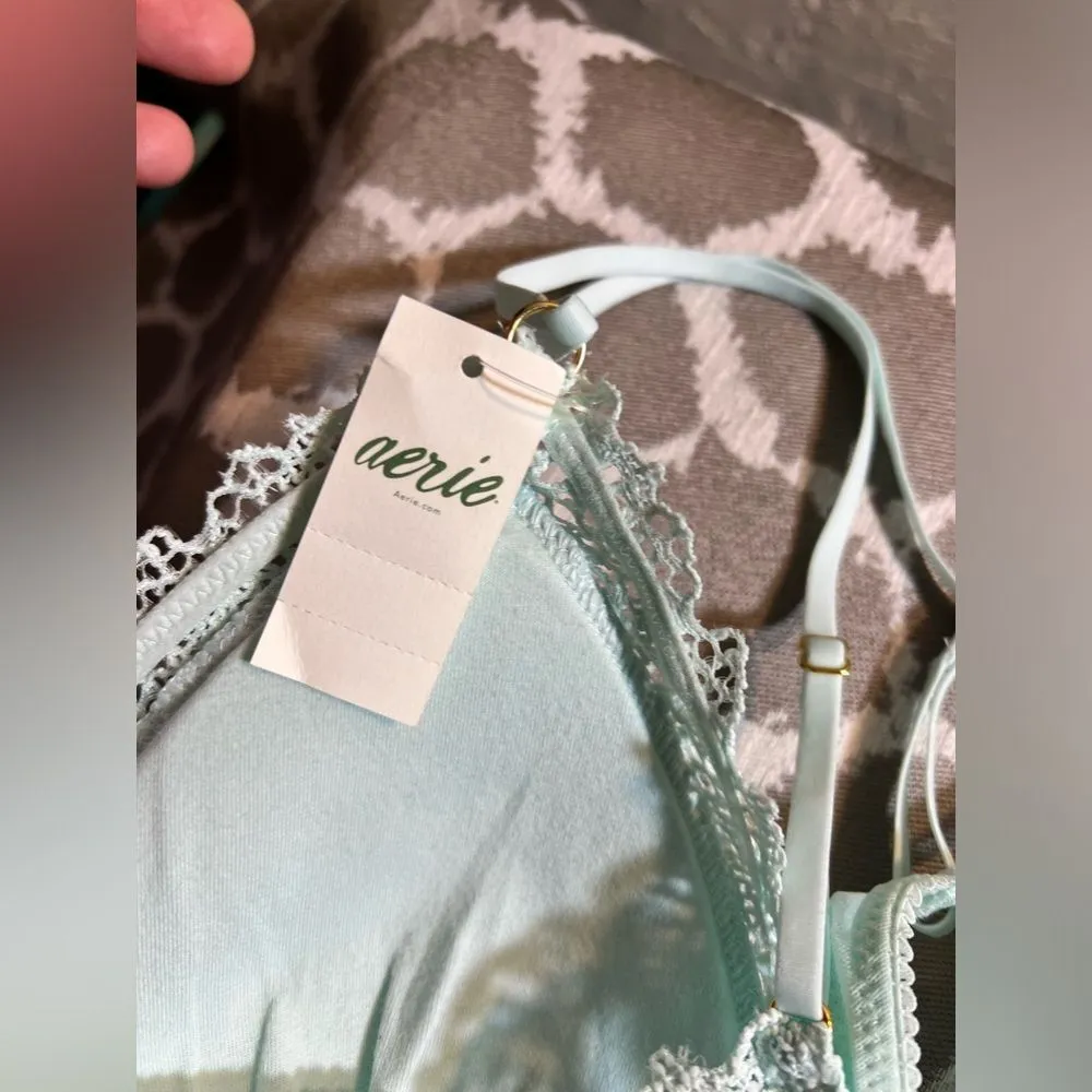 Aerie padded bralette, lovely mint green and floral embroidery size Med. fancy - Image 11