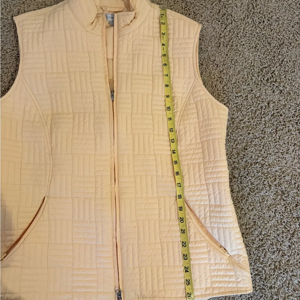 Cutter & Buck Puffer Vest Size XL Quilted Butter Yellow Packable Gorpcore U1 - Image 9