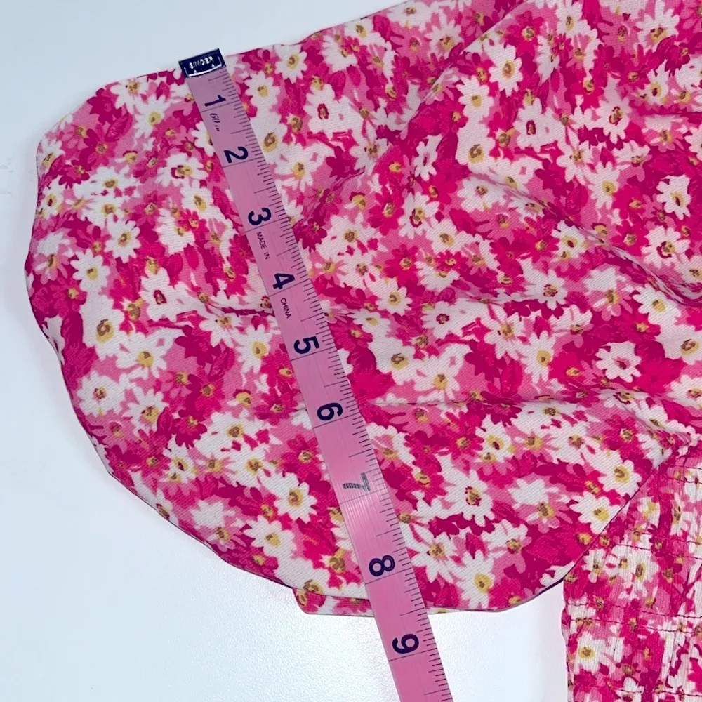 Puff sleeve floral dress medium super stretchy ruched bodice pink floral dress - Image 11