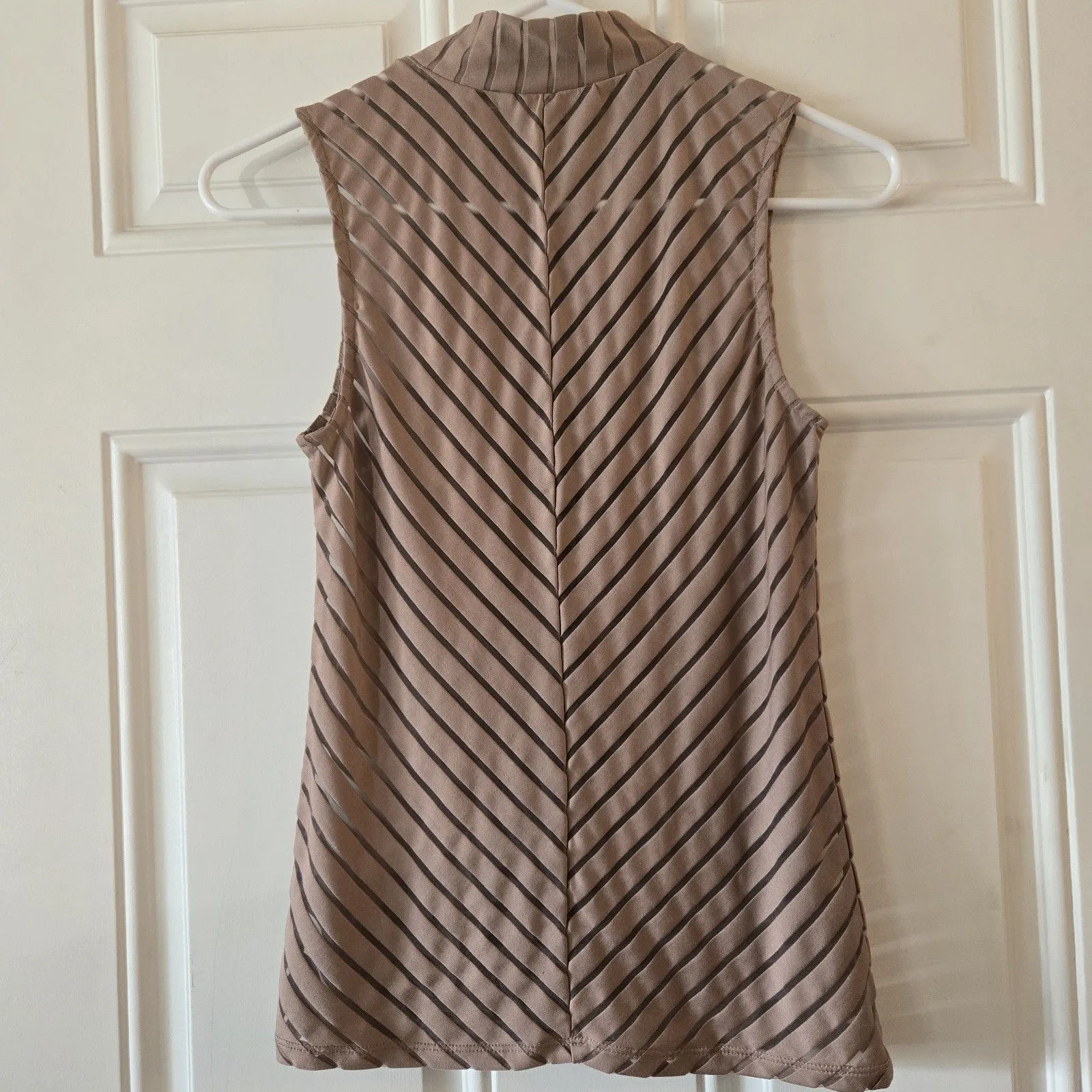 Willow Root Mauve Striped High Neck Tank Top Women's Sz Small Sheer Summer Shirt Brown - Image 3