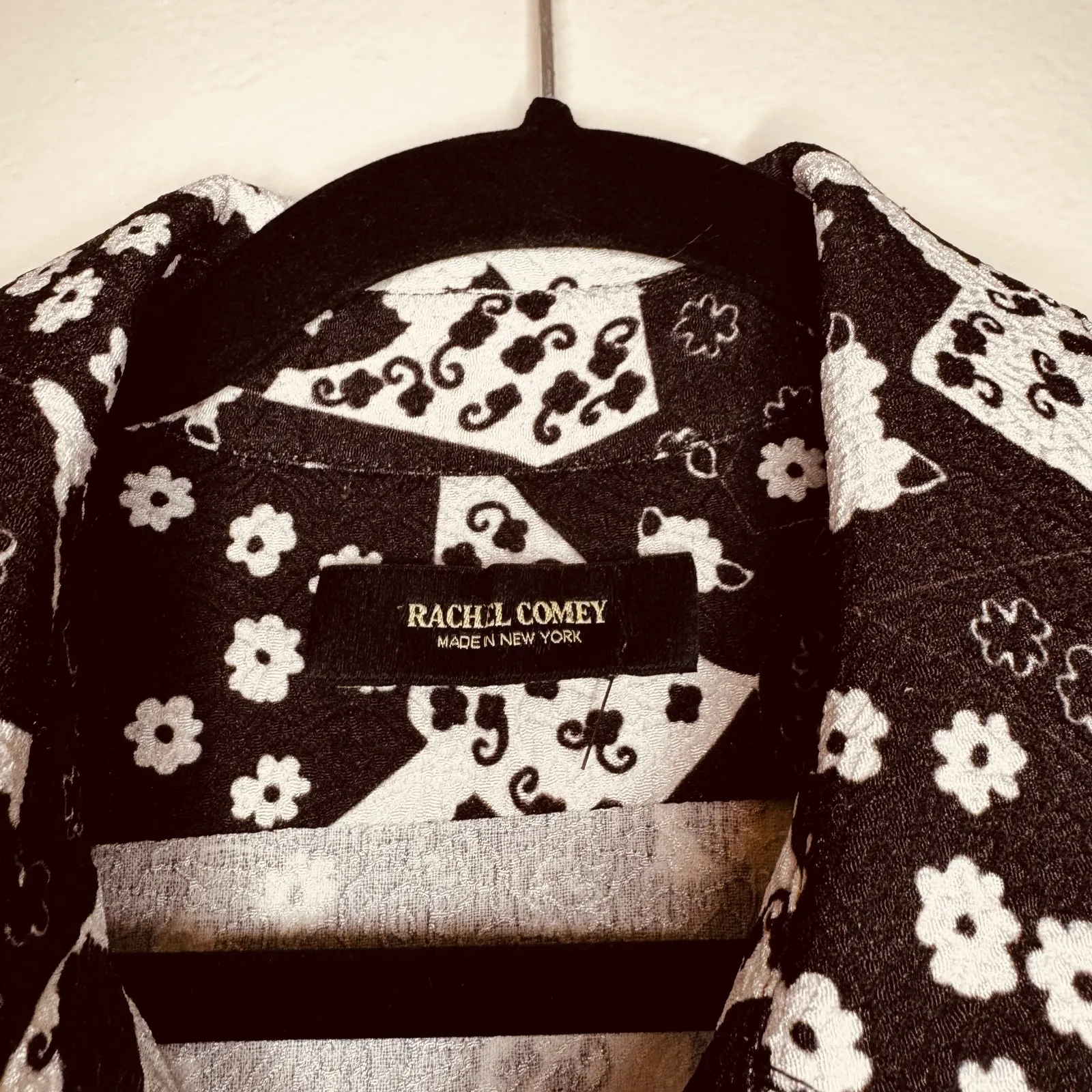 RACHEL COMEY FLORAL AXIL  MIDI DRESS IN BLACK PRINT size 4 - Image 4