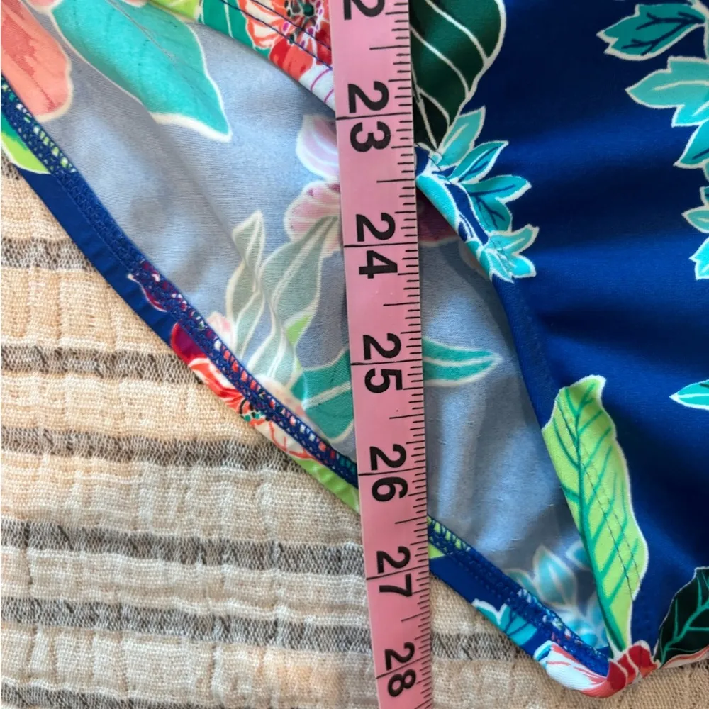 Jantzen blue floral one piece swimwear‎ size 8 - Image 11