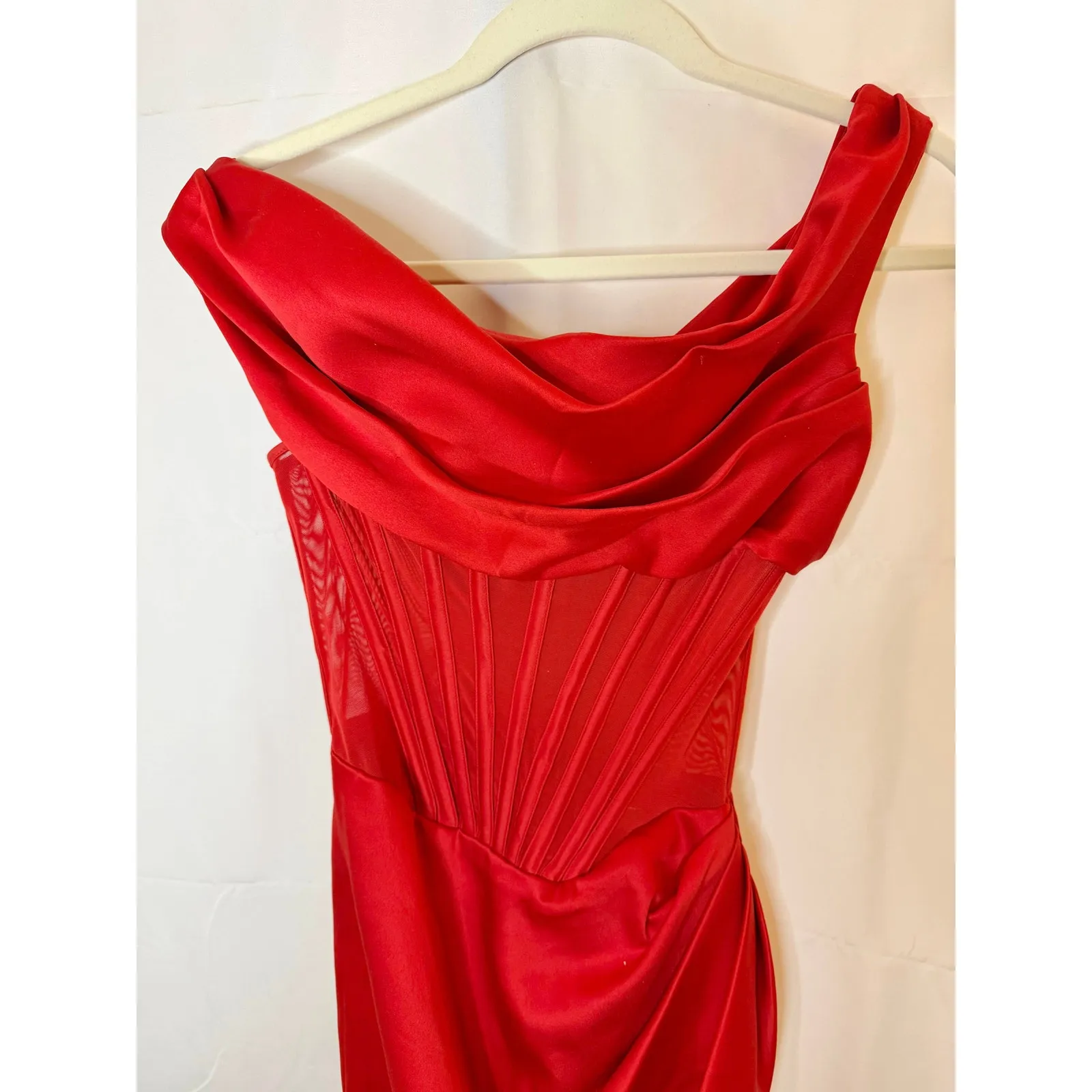 House of CB Lulu Corset One-Shoulder Satin Midi Dress sz. XS - Image 11