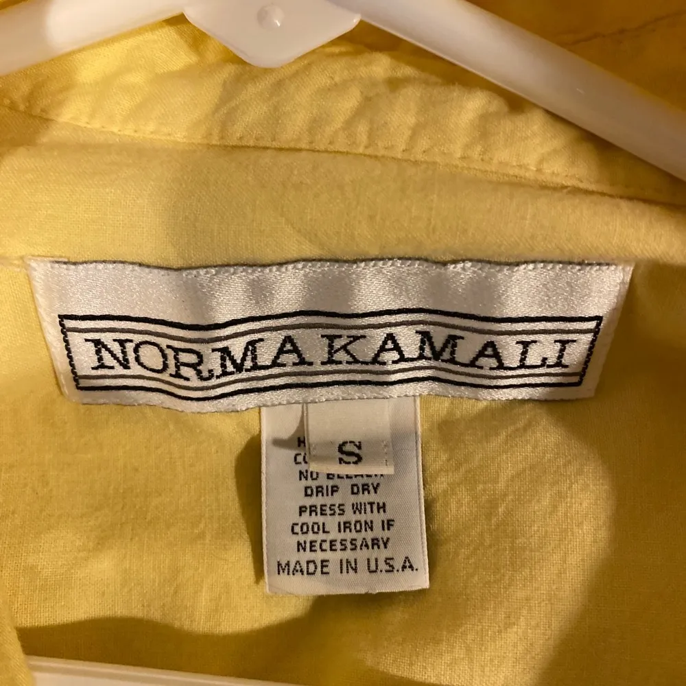 80’s Vintage 1980’s Norma Kamali Shirtdress Yellow cotton S BIG shoulder pads - Image 5