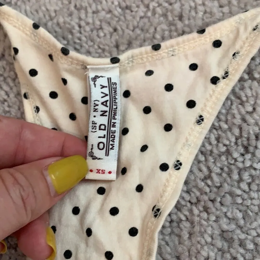 Old Navy Polkadot Racerback Babydoll Tank Womens XS - NWOT - Image 4