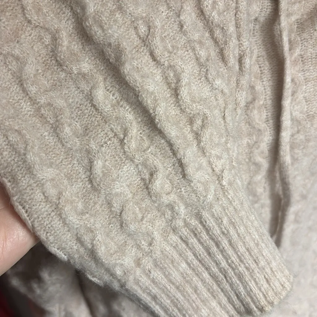 Gibson Latimer cable sweater hoodie - Image 4