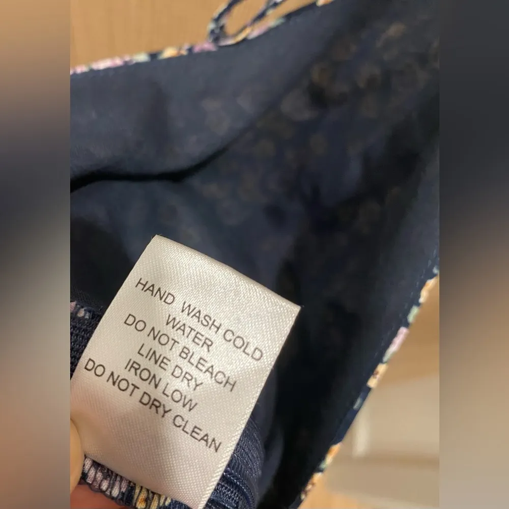 NWT  90s Inspired Floral Summer Mini Dress With Criss Cross Tie Back - Image 11