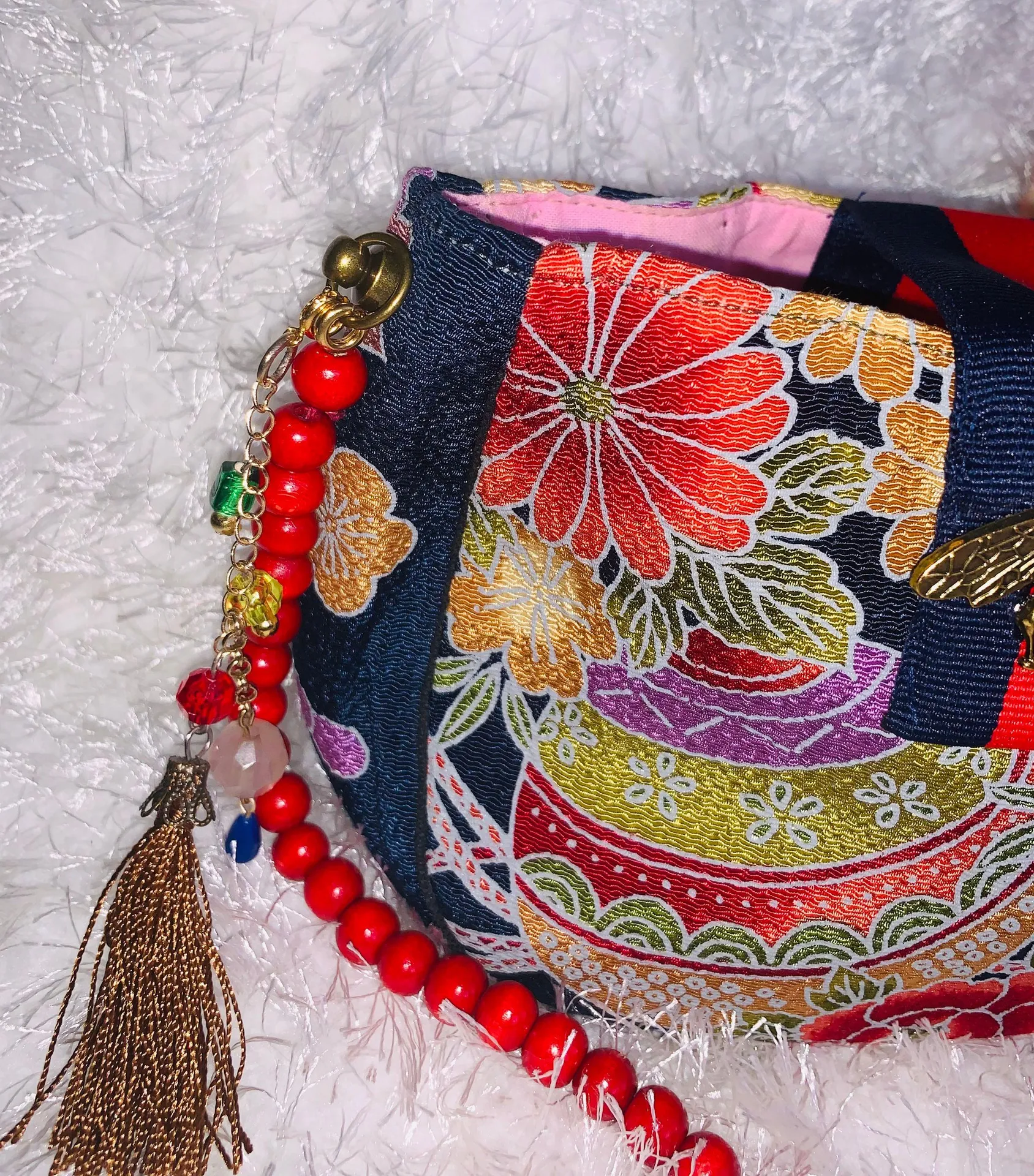 Bee Bag Pouch/ Crossbody - Image 4