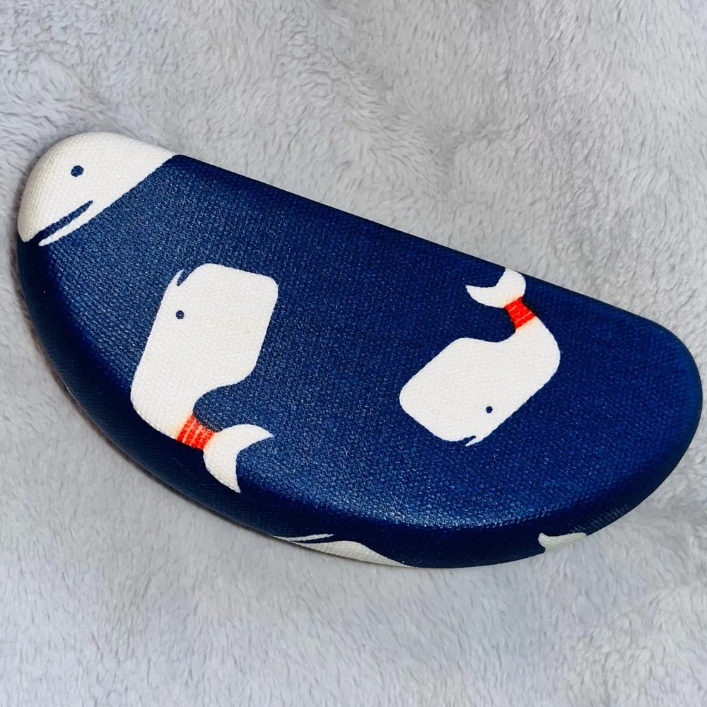 Jessica McClintock Glasses Case 🐳 - Image 3
