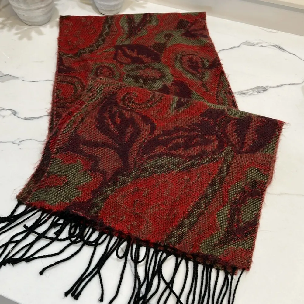 Italian red paisley scarf 🧣 - Image 2