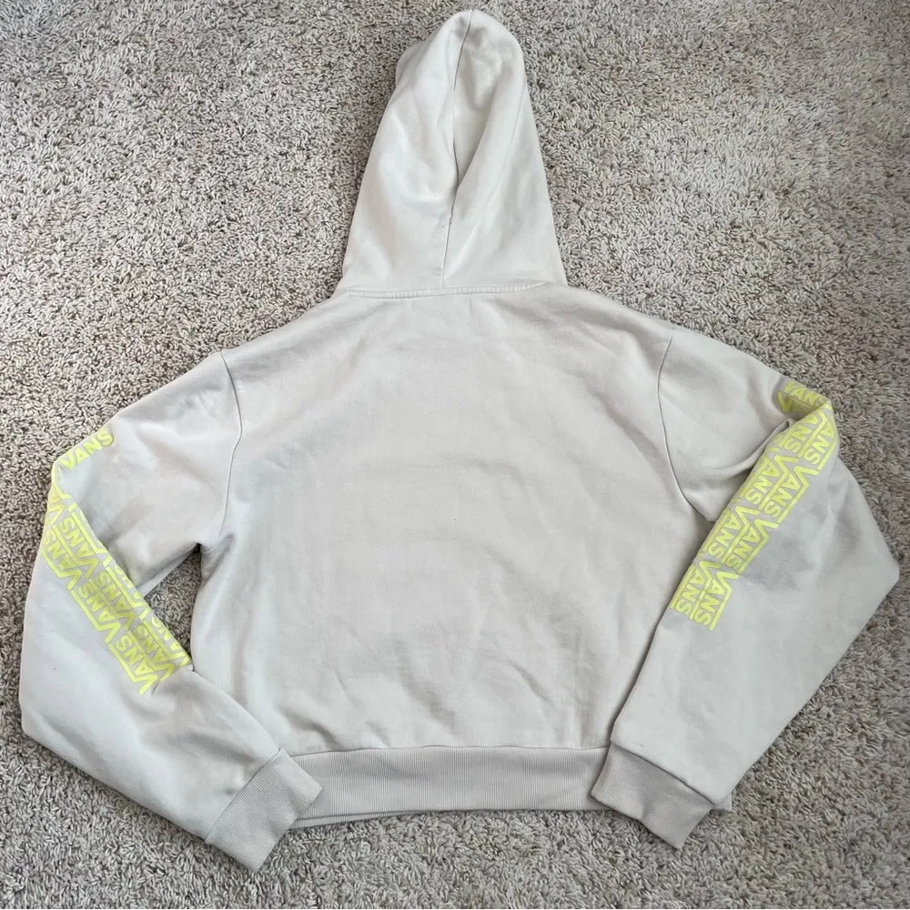 beige vans hoodie! - Image 3