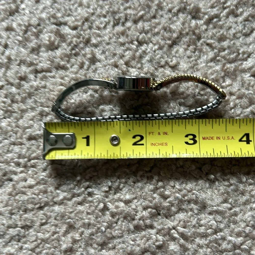 Women’s vintage two‎ tone dainty bracelet watch one size stretches Silver - Image 8