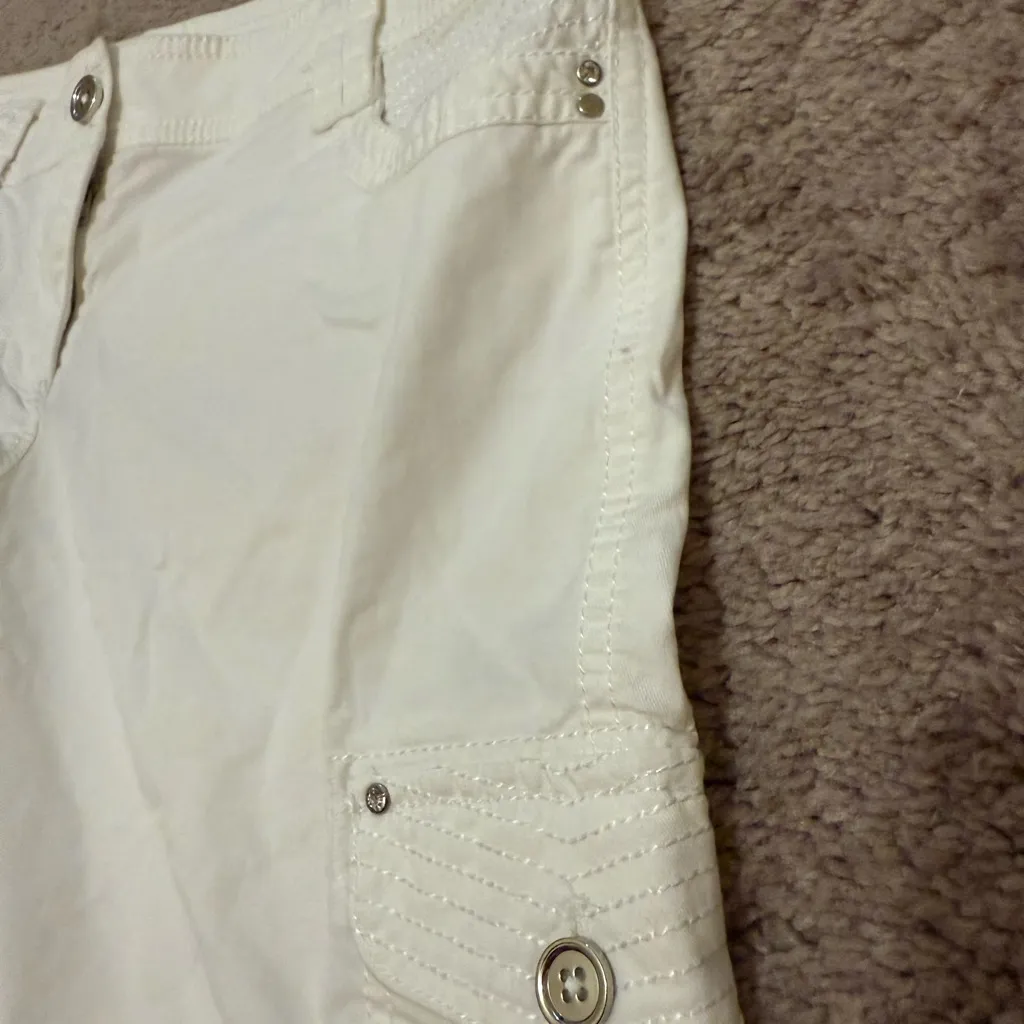 White House Black Market Ivory Shorts - Image 6