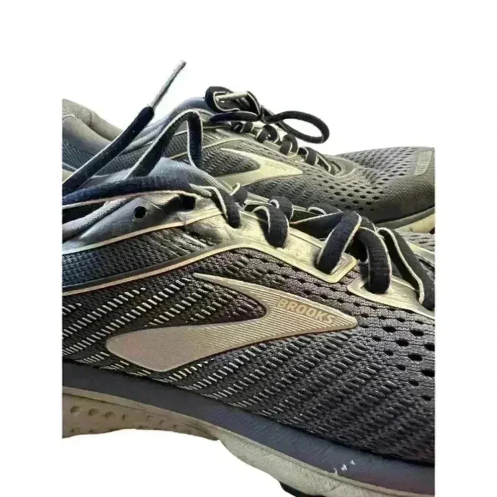 Brooks  Ghost 12 Women's Purple Running Shoes - Image 3