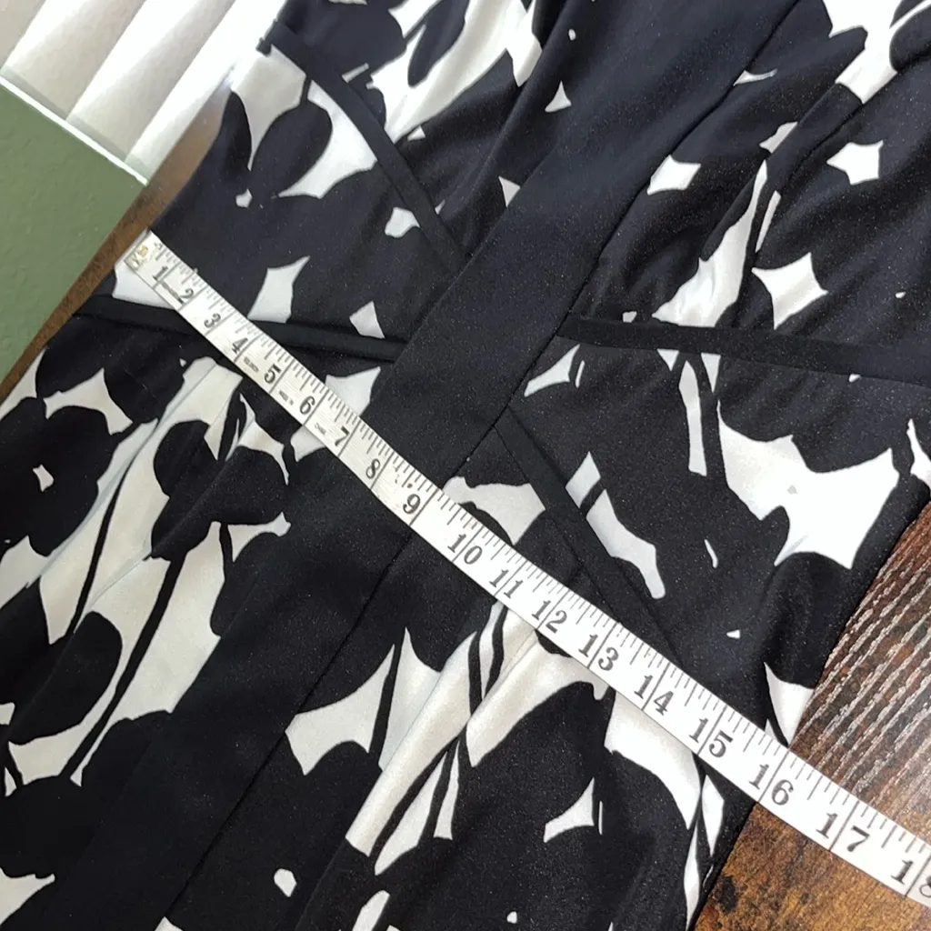 Vintage Sleeveless Black & White Floral Dress Black Dress modest business Size 10 - Image 7