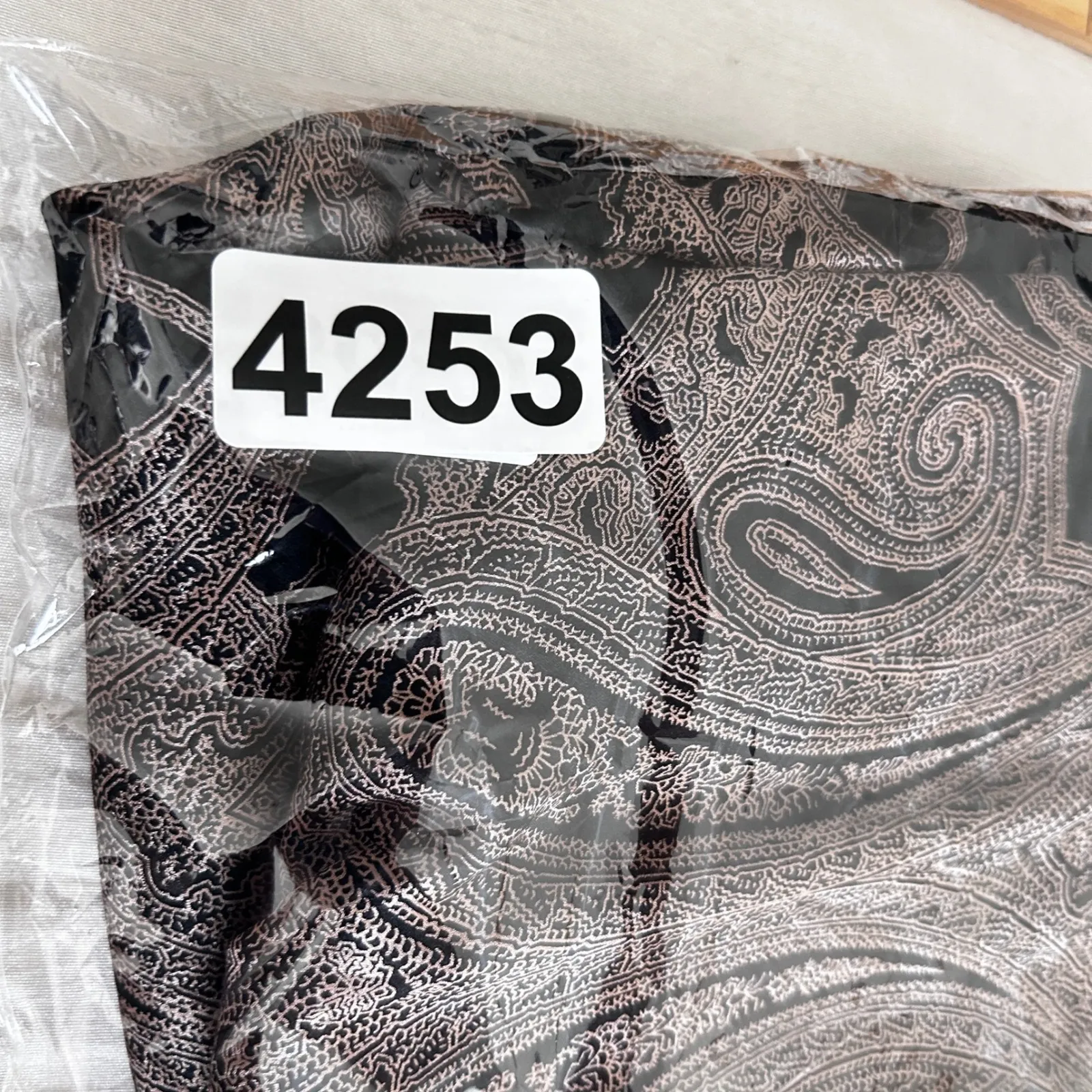 Vintage Women Pleated Silk Maxi Skirt 14 Black Gold Paisley Whimsigoth - Image 9