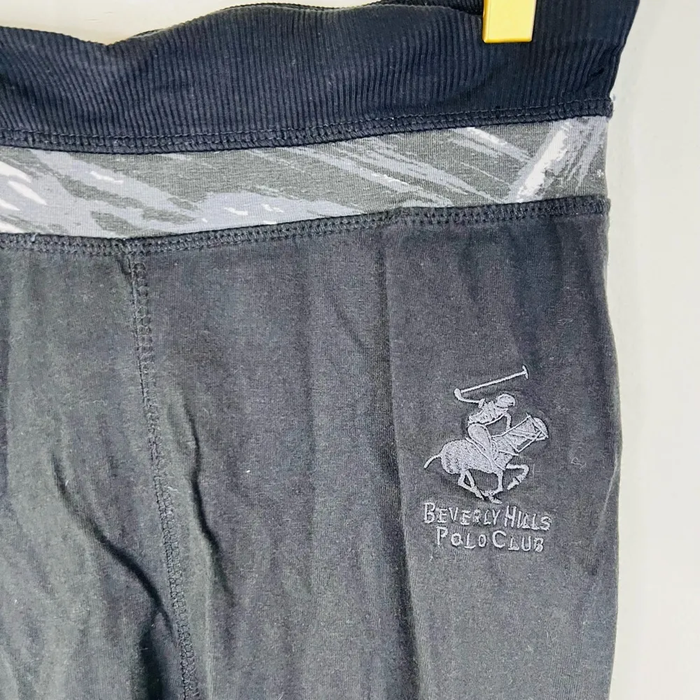 Beverly Hills Polo Club Women’s Athletic Capri Leggings Black Size Small - Image 4