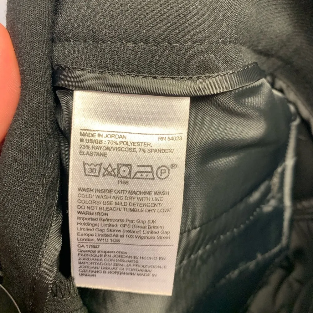 Banana Republic Women’s Black Dress Shorts SZ 18 - Image 6