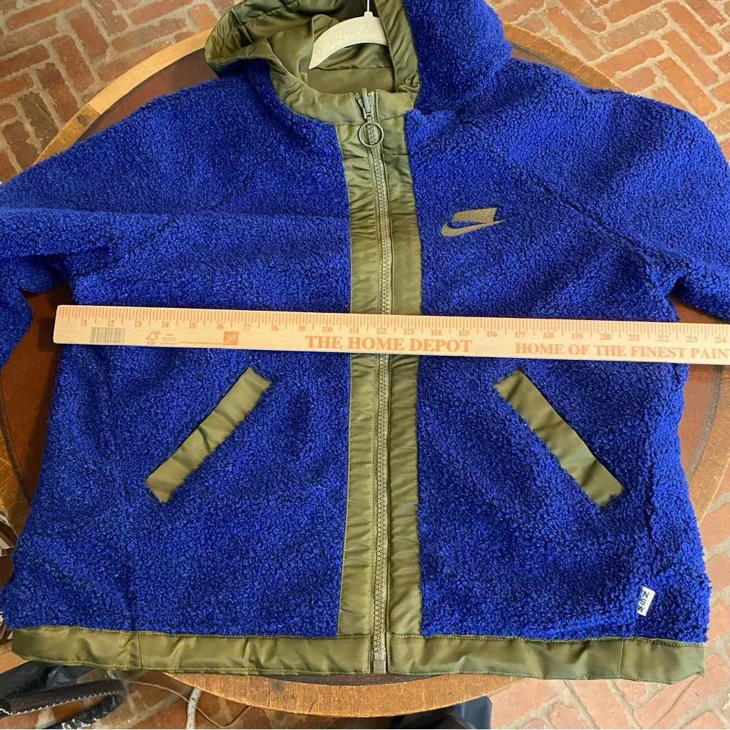 Nike Sportswear NSW Sherpa Women's Reversible Jacket blue‎ and green size small - Image 8
