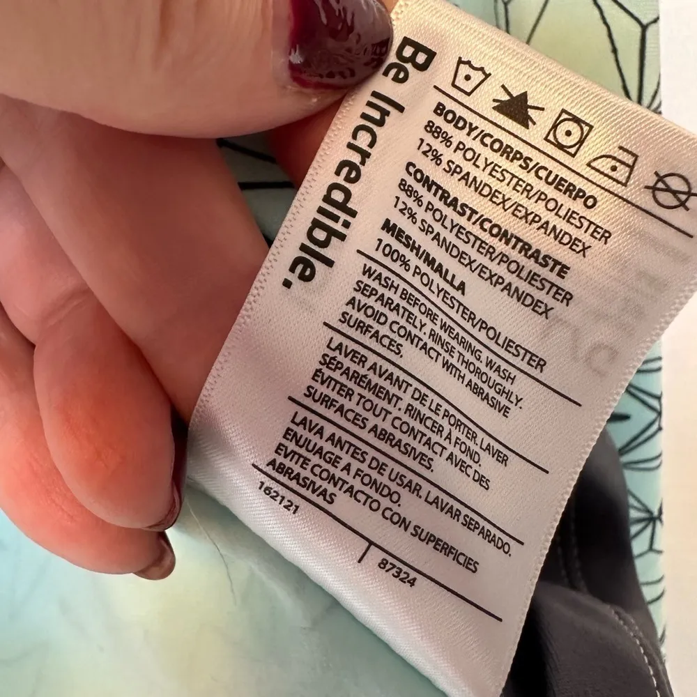 Sugoi Women’s Large Cycling Fleece Top Long Sleeve Aqua Midzero 1/4 Zip EUC Green - Image 6