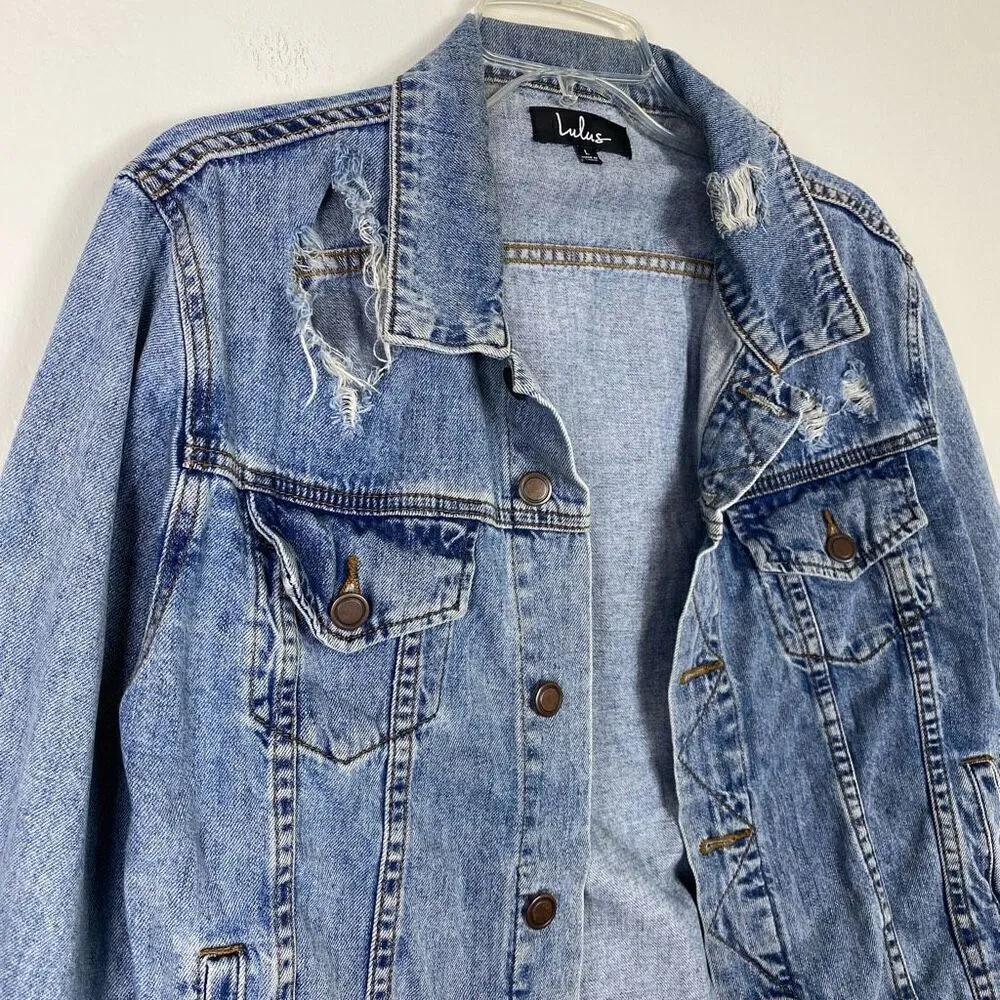 Lulu’s Distressed Ripped Light Wash Denim Button Up Jean Jacket Size L Blue Size L - Image 5