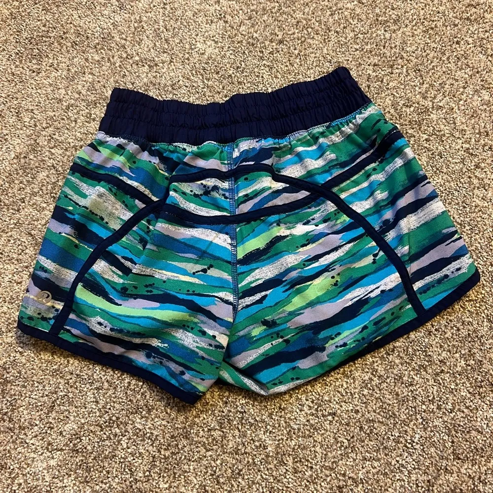 Lululemon Track That High-Rise Lined Shorts 3" - Image 6