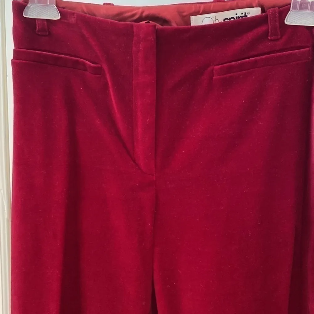 City Spirit rich burgundy cotton velveteen pants. Straight leg. Size 4P. Red - Image 3