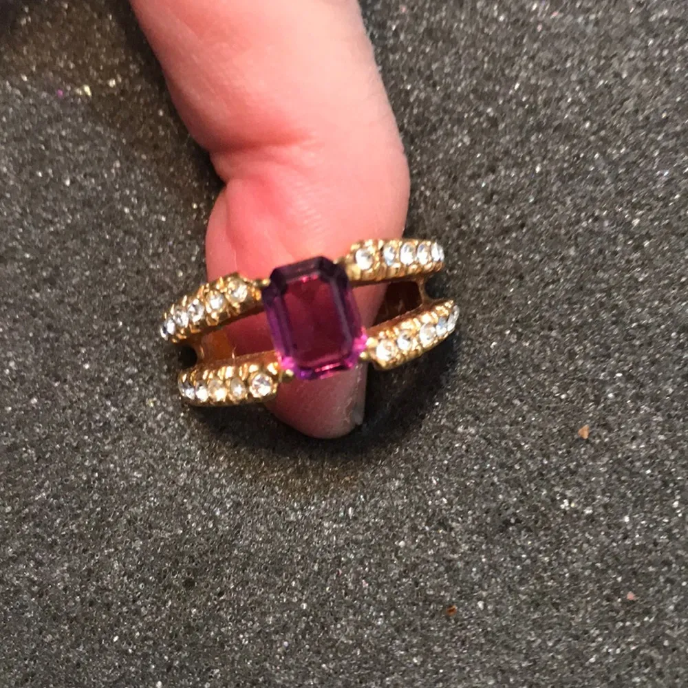 Faux Amethyst/Diamond/Gold Ring Sz 7 - Image 2