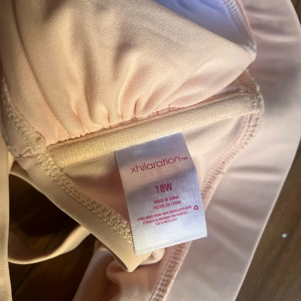 Xhilaration Soft Pink Bralette - Image 9