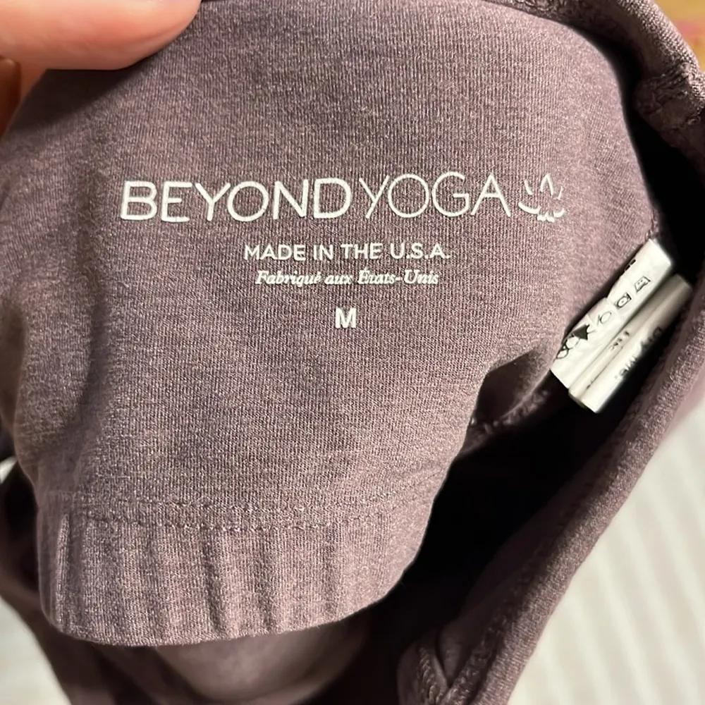 Beyond Yoga Spacedye Slim Racerback Cropped Tank Sz M - Image 7