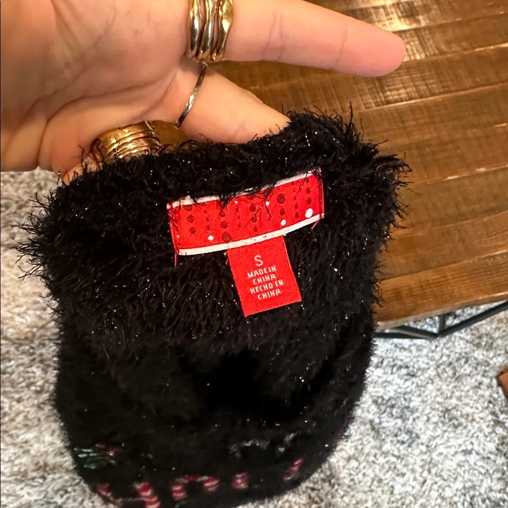 Festive Black Holiday Sweater - Image 5