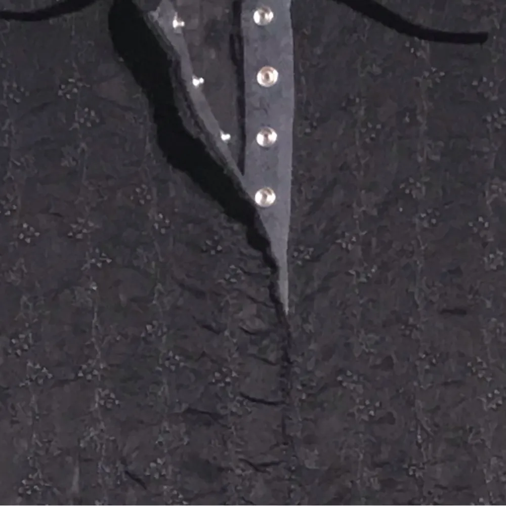 Johnny Was Black Floral Embroidered Long Sleeve Scalloped Button Front Shirt - Image 4