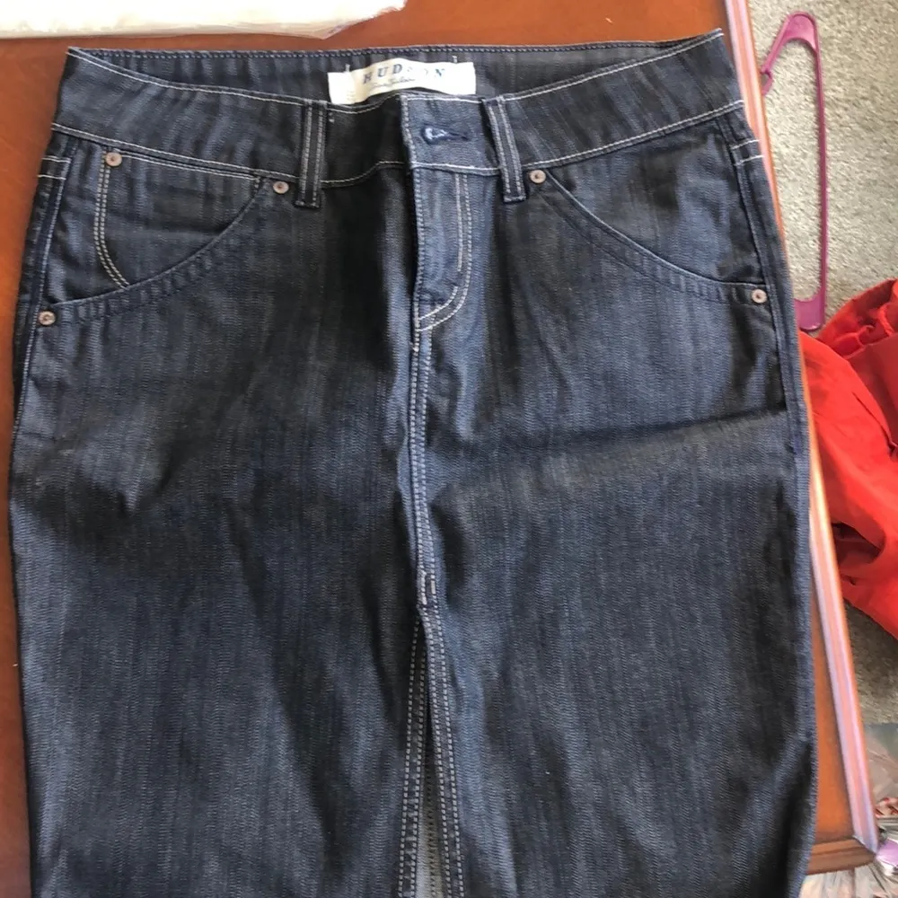 Hudson jeans pencil skirt front slit dark denim work casual date night - Image 4