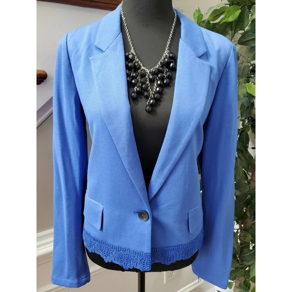 Lyyse Women's Blue Polyester Long Sleeve One Button Fitted Blazer Size Small - Image 2