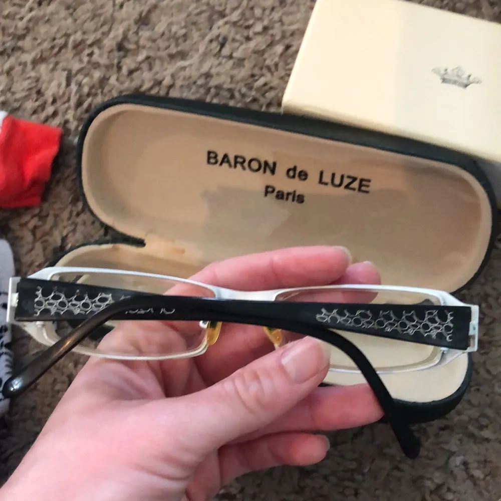 Baron de Luze Women’s Eyeglasses - Image 2