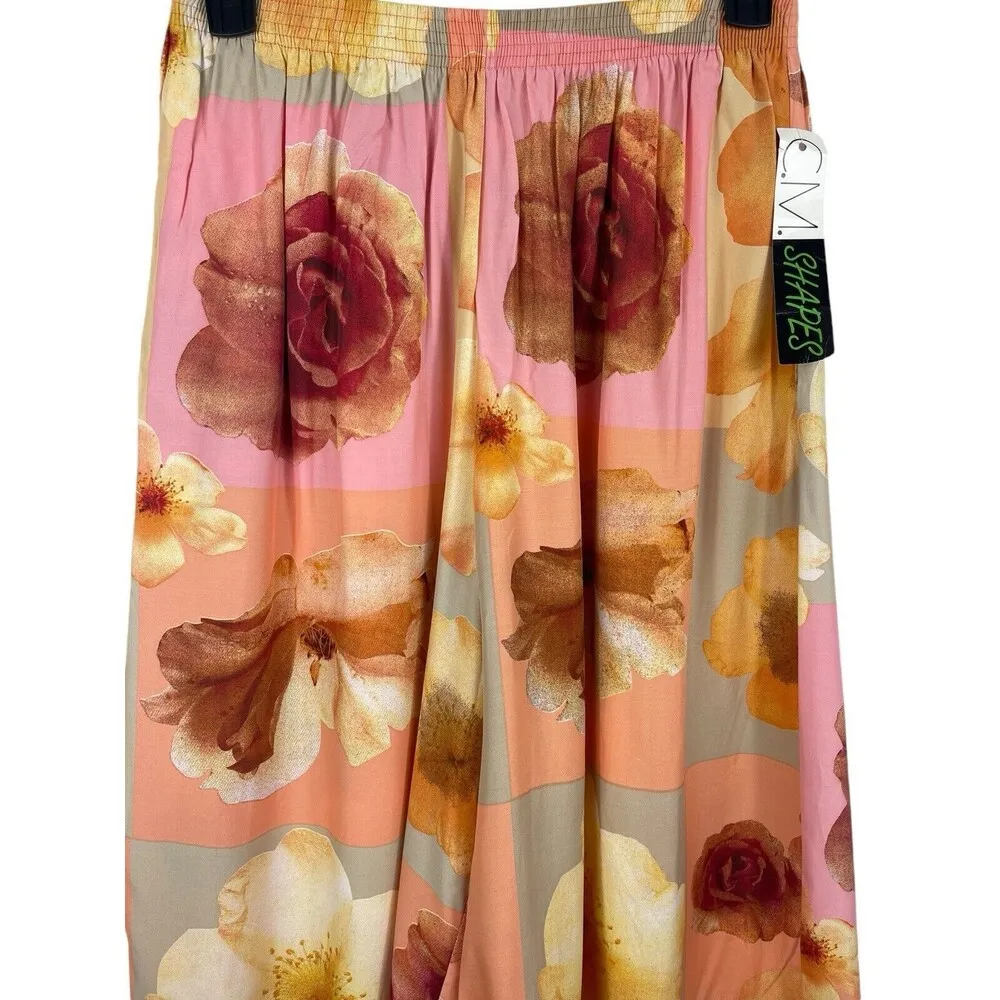 C.M. Shapes Pink Peach Floral Elastic Waist Below Knee Wide Leg Shorts 1x NWT - Image 7