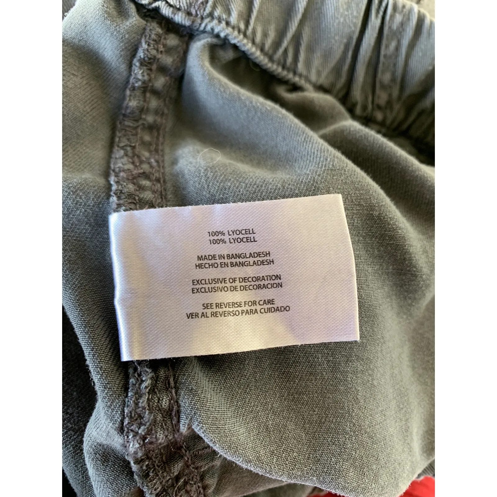 Gap Gray Elastic Waist Casual Shorts Sz Large Drawstring - Image 4