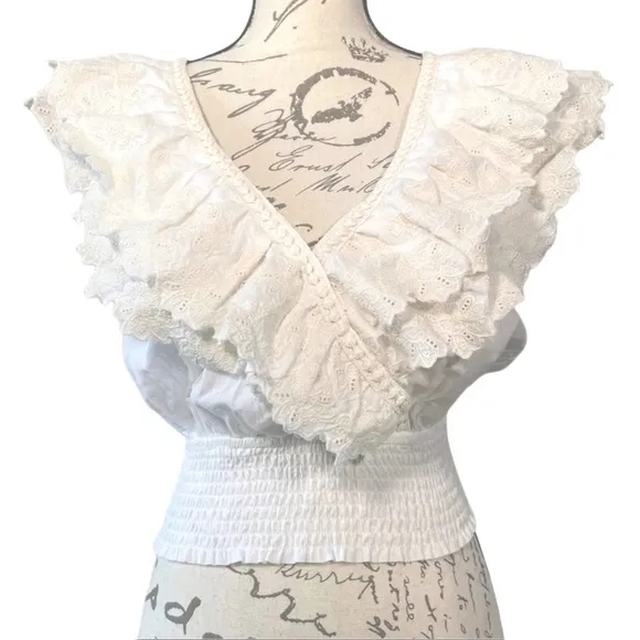 Jennifer & Grace Beige Eyelet Lace Ruffle V Neck Blouse - S - Image 2