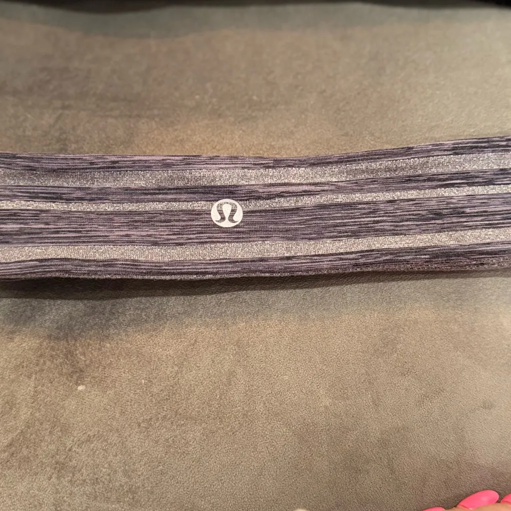 Lululemon VINTAGE ‘Black Stripes Galore’ 2 1/4” Headband - Image 2