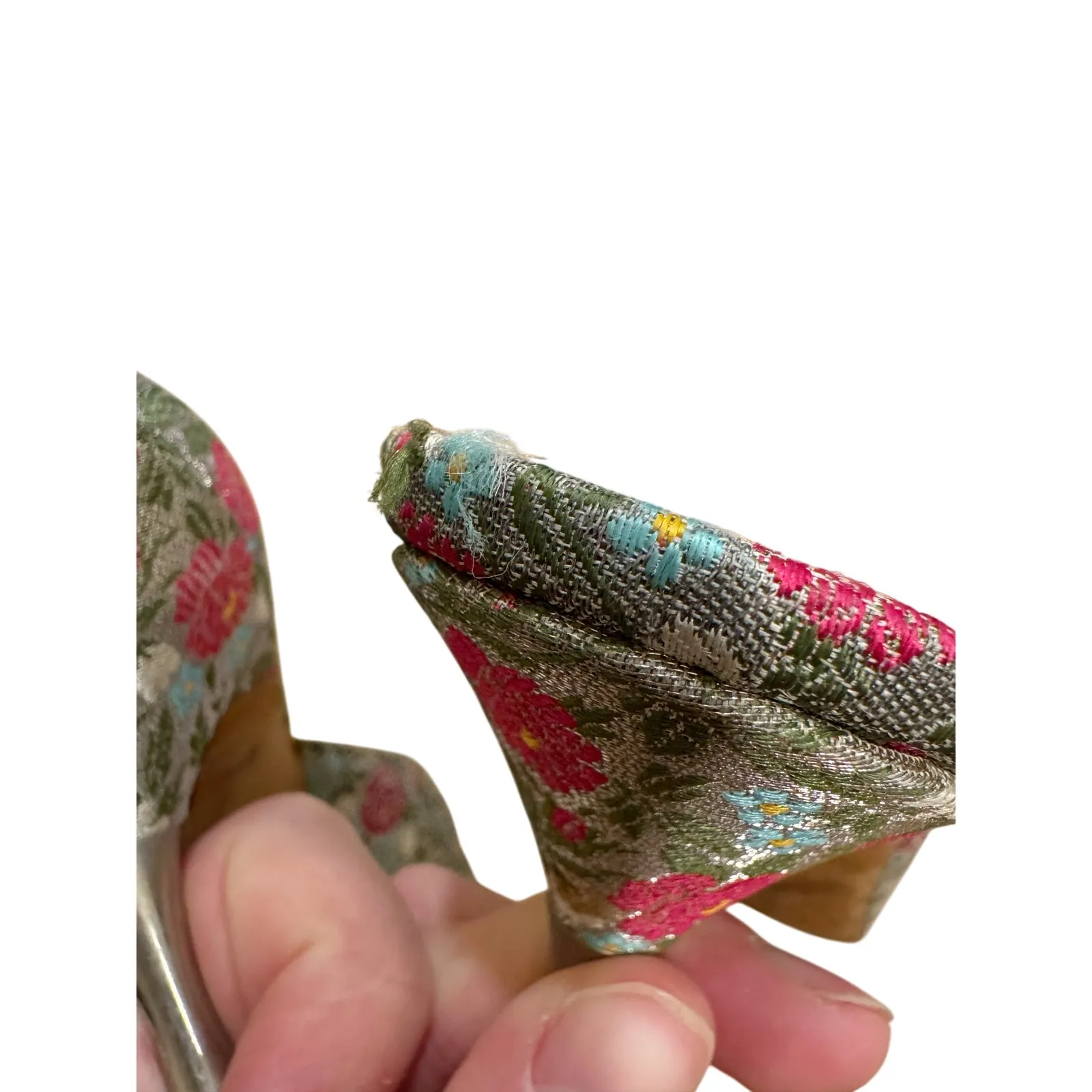 Manolo Blahnik Floral Embroidered Brocade Mules 37 Vintage Kitten Heels Shoes - Image 10