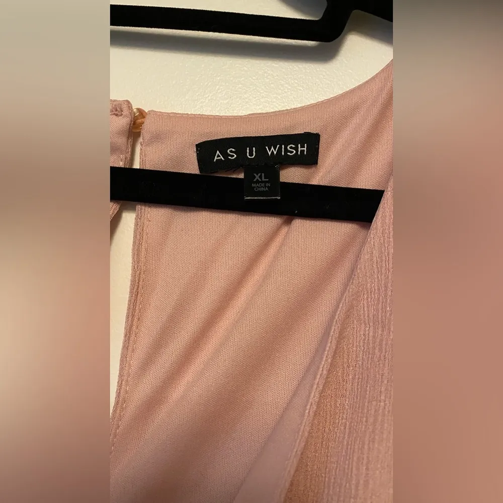 NWT AS U WISH Pink Blush Peephole Tie Romper Women’s Sz XL - Image 4