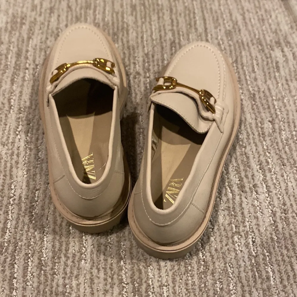 Zara chunky flats - Image 2