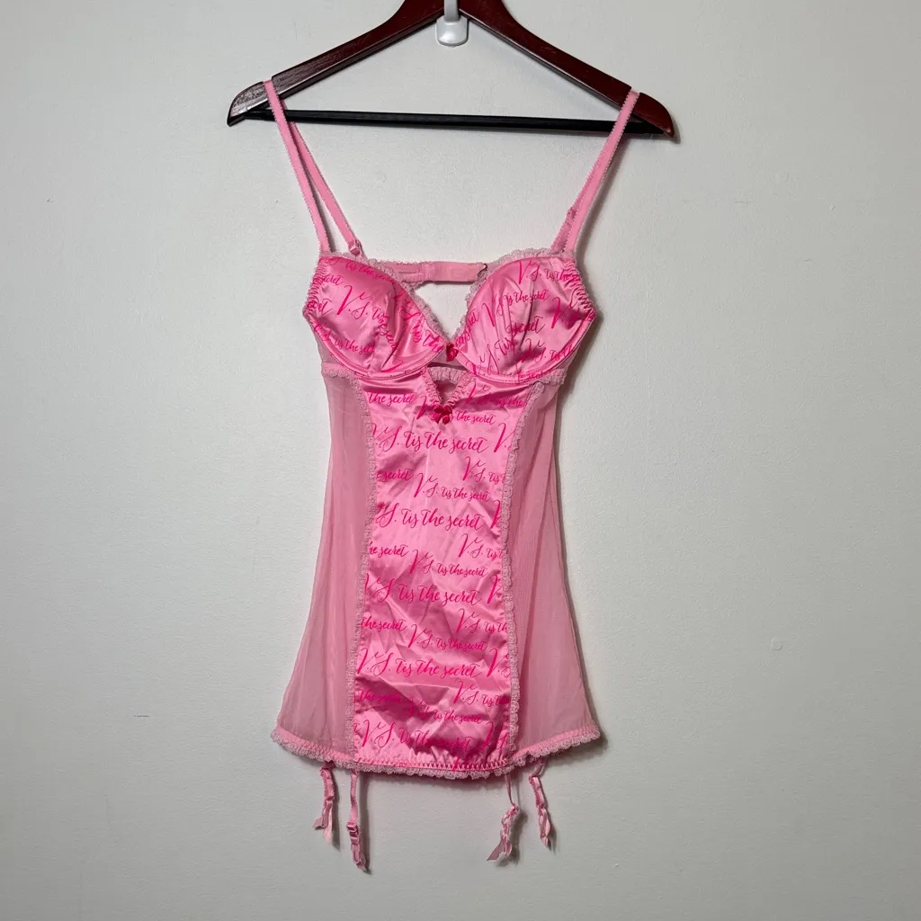 Victoria's vintage 34B Pink Signature Merrywidow Garter Slip - Image 2