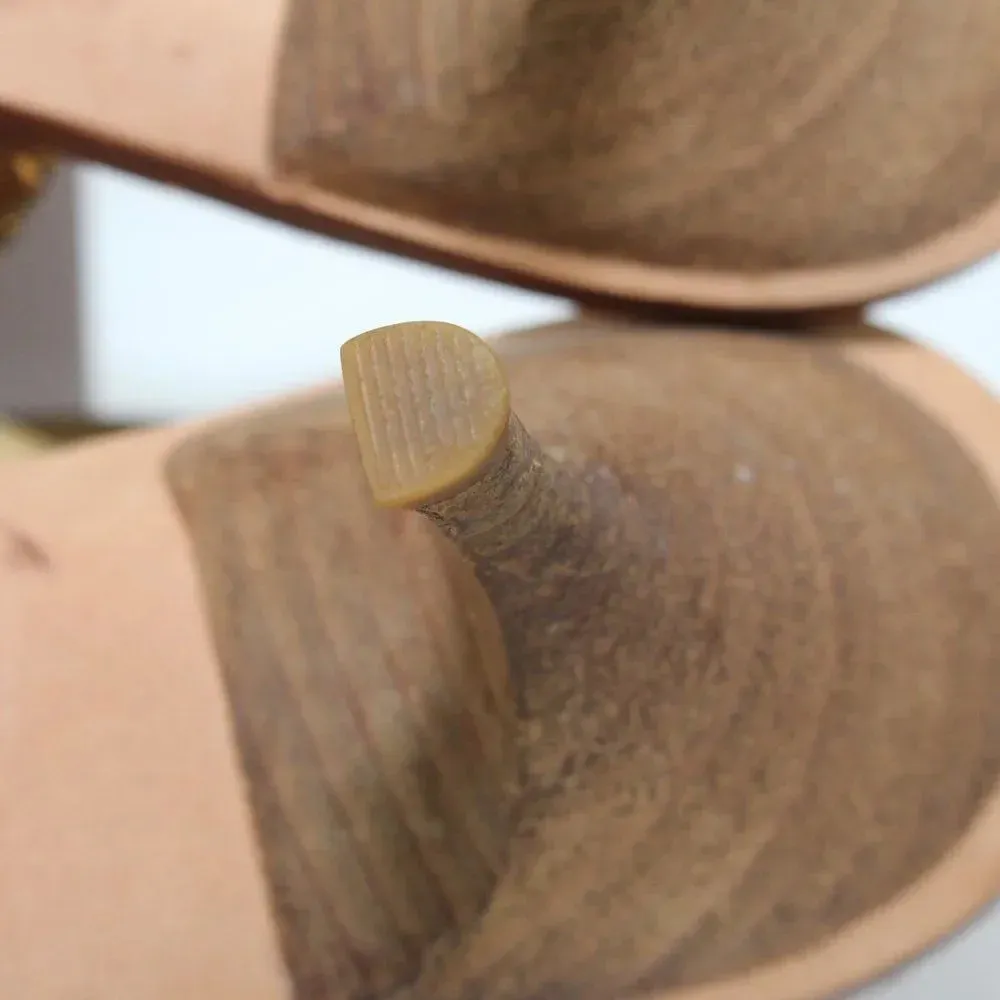 TORY BURCH ladies heels size 9M - Image 9