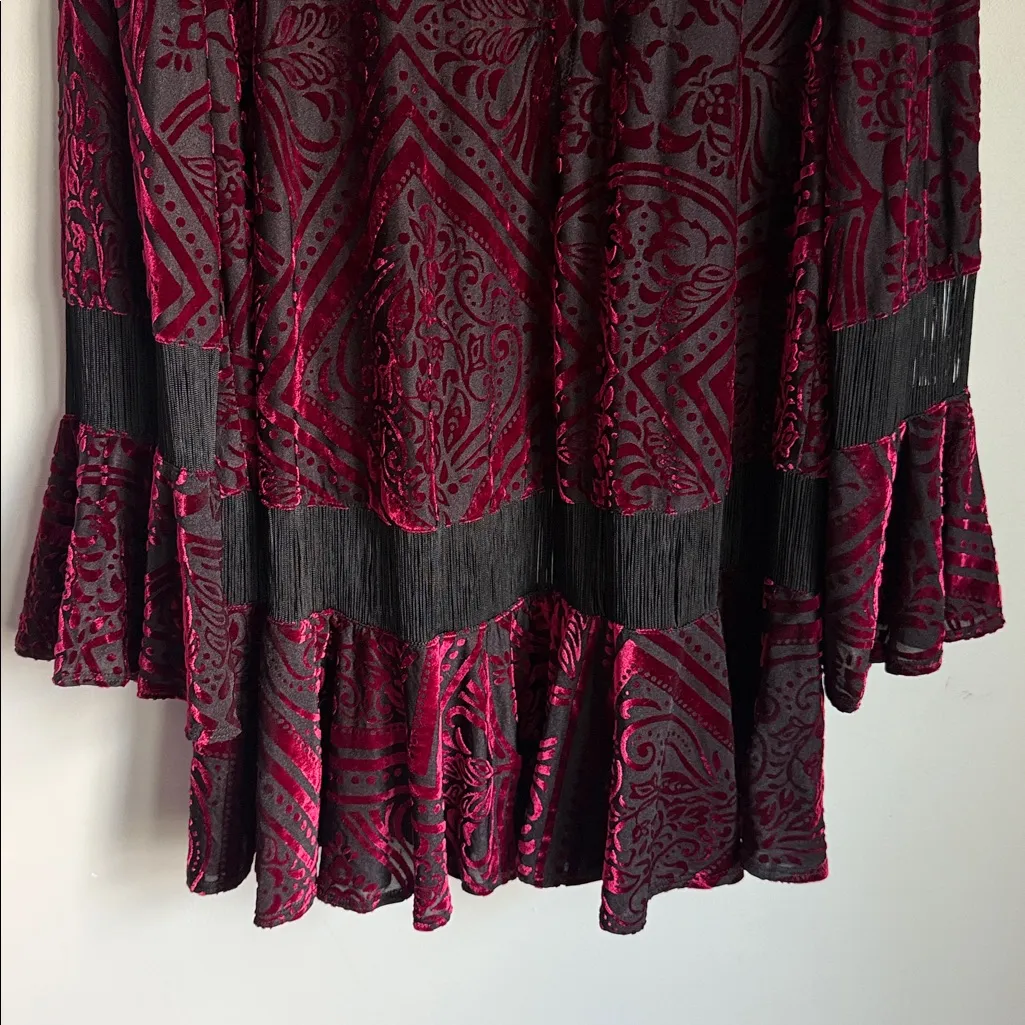 IC by Connie K Boho Velvet Burnout Bell Sleeve Tunic top – Burgundy & Black XL Red - Image 4