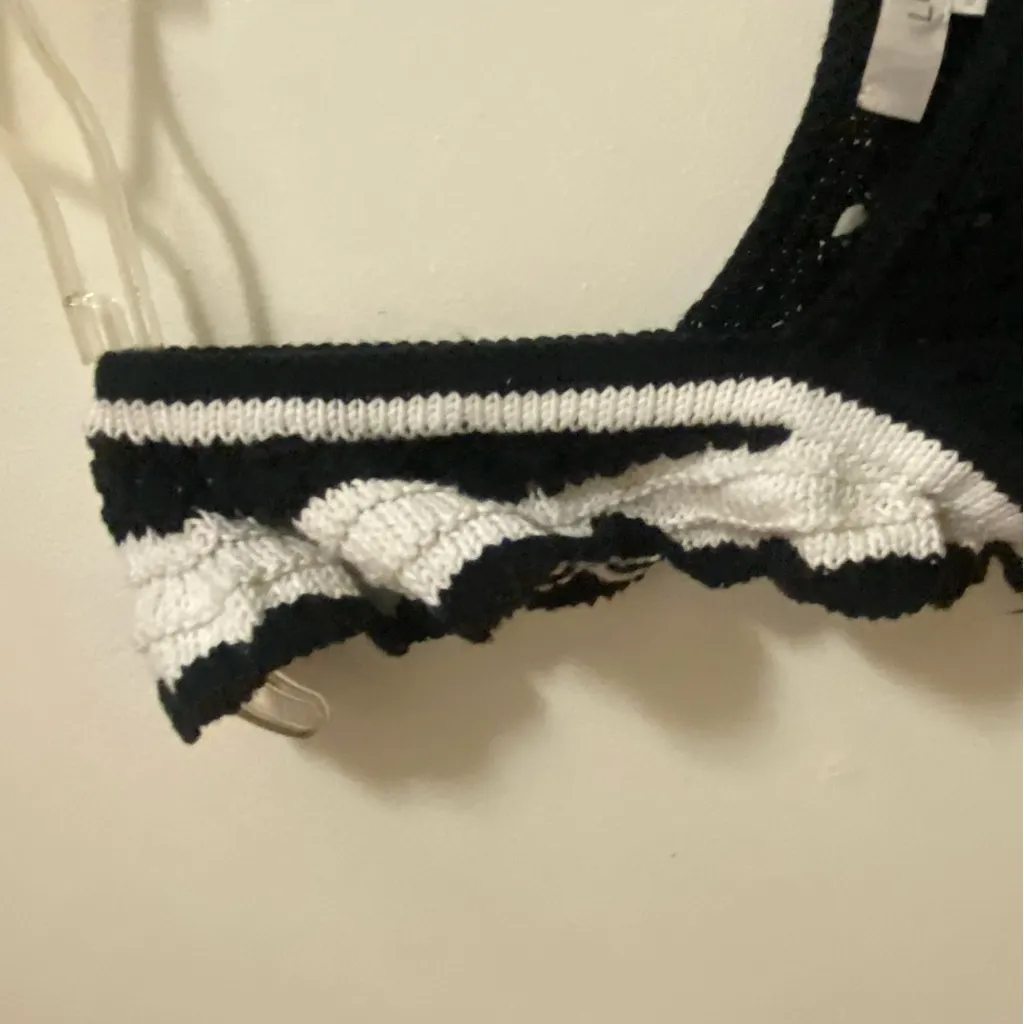 Ann Taylor Loft Womens Crocheted Tank Top XL Black & White Ruffle Sleeve Crochet - Image 3