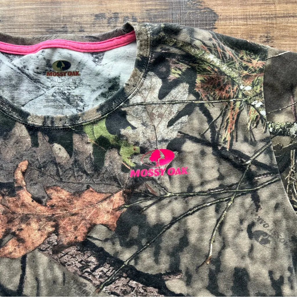 Mossy Oak Women's Short Sleeve Camouflage Camo T-Shirt Hunting Outdoors Sz XL - Image 2