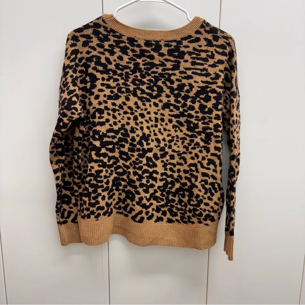LOFT Cheetah Print crew neck Black Tan sweater Womens Small - Image 4