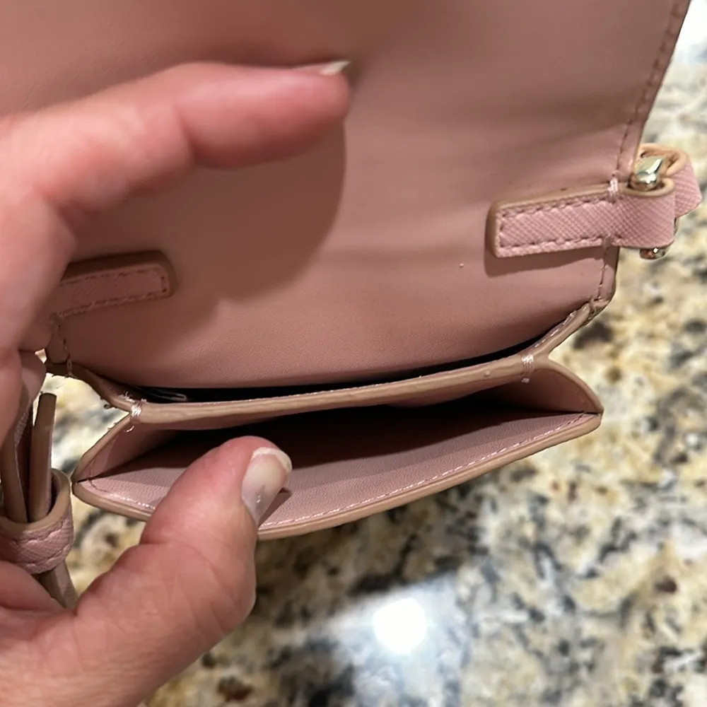 Kate Spade glitter crossbody cell phone purse - Image 6