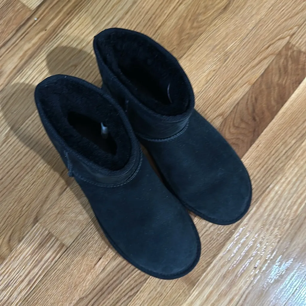 Black Classic Ugh Mini II - Image 6